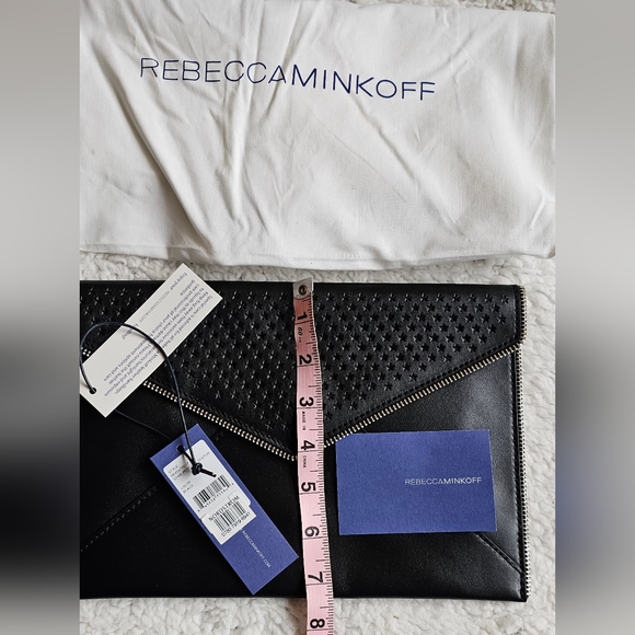 Rebecca Minkoff black leather star perforated Clutch NWT with original duster - Picture 6 of 7
